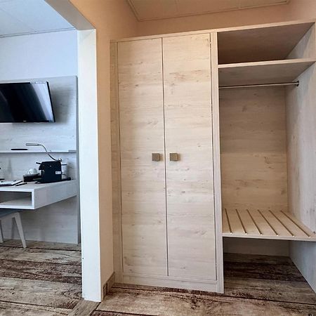 Dormero Hotel Wilhelmshaven Bagian luar foto