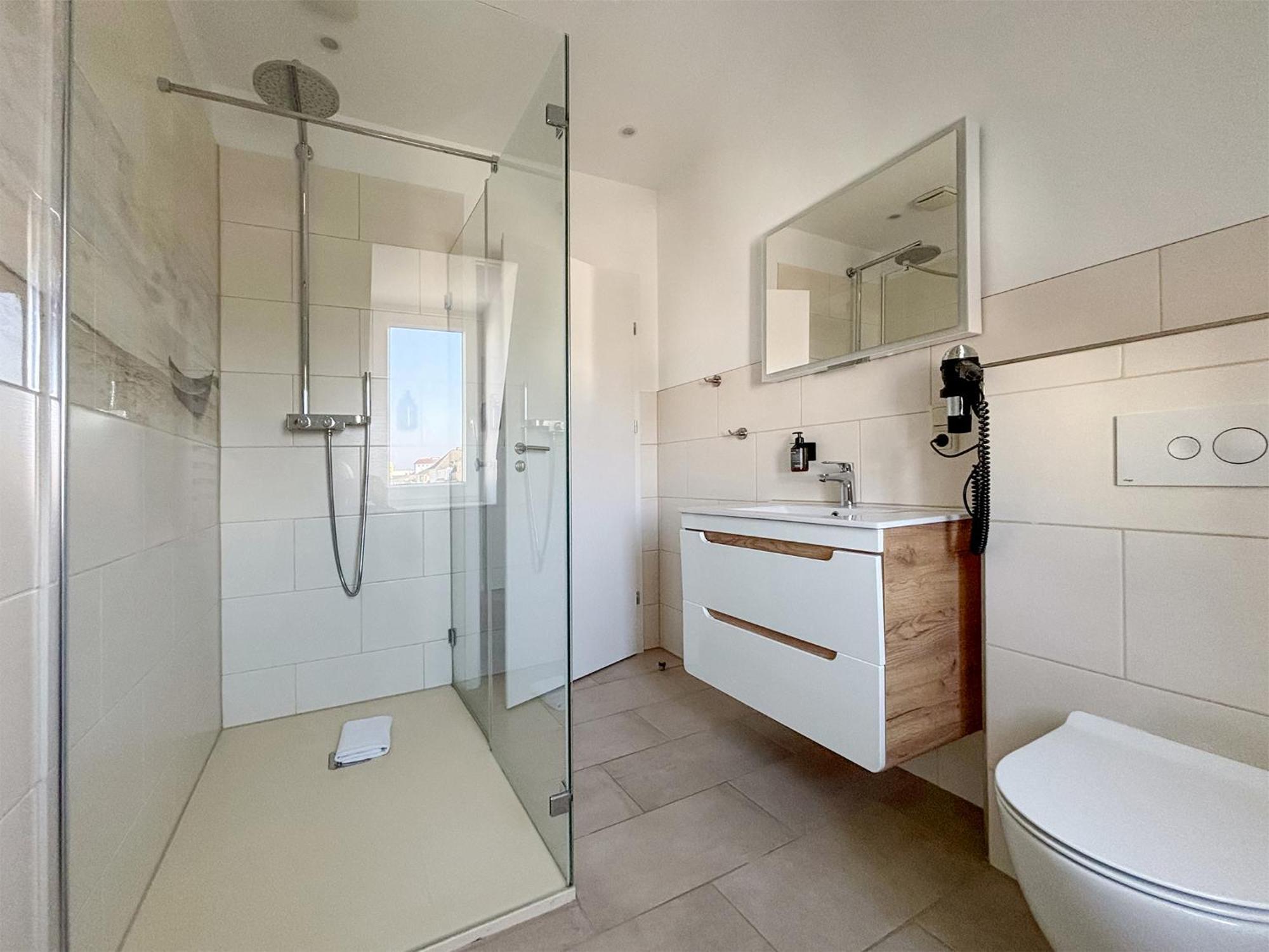 Dormero Hotel Wilhelmshaven Bagian luar foto